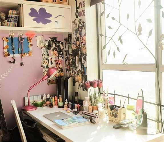 Góc học tập tiện nghi và gọn gàng. (Theo Zing)