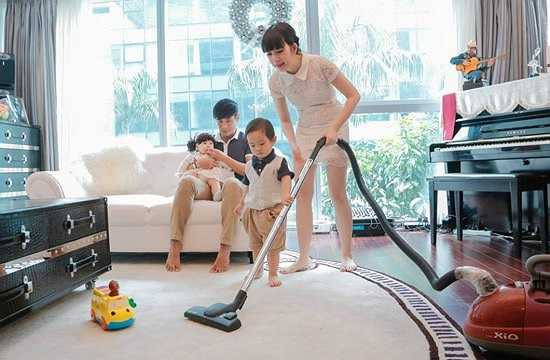 Cuộc sống đầy đủ về vật chất lẫn tinh thần của Minh Hà là niềm mơ ước của nhiều cô gái.