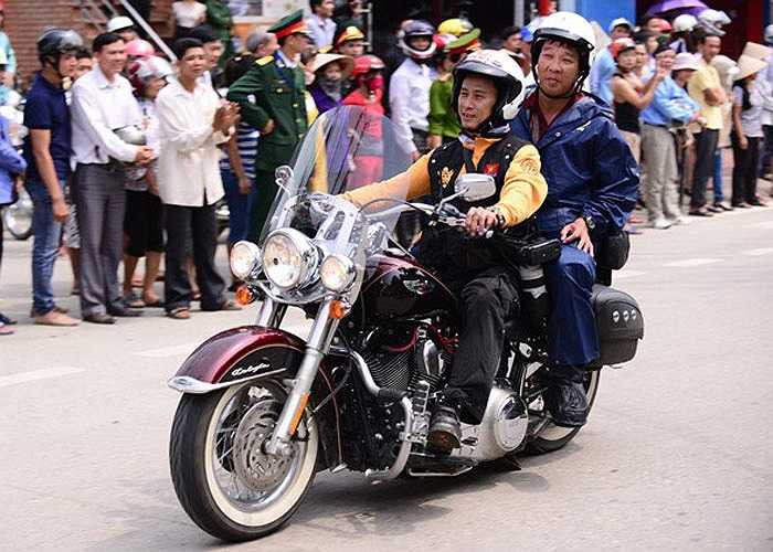 Harley-Davidson CVO Softail Deluxe, một trong những đại diện ấn tượng tới từ Mỹ.
