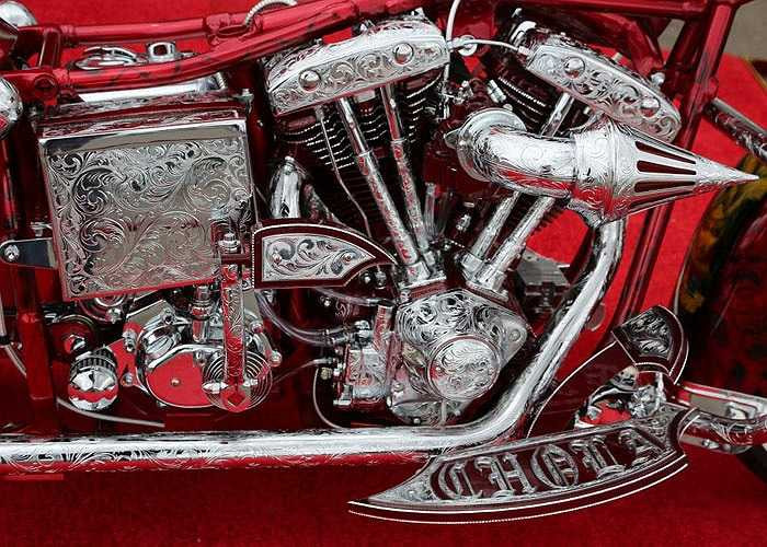 Tuy nhiên, những mẫu xe này nếu về Việt Nam sẽ gặp không ít khó khăn khi vận hành vì gầm thấp và bán kính vòng cua lớn.