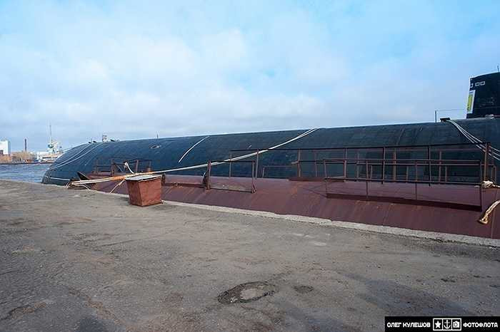 Thân tàu ngầm khổng lồ lớp Typhoon