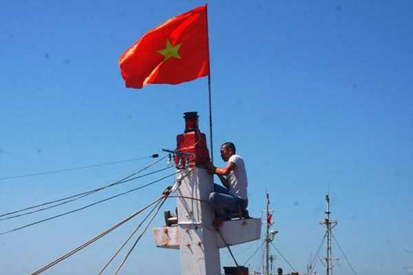 Ngư dân miền Trung đồng loạt thẳng tiến Hoàng Sa