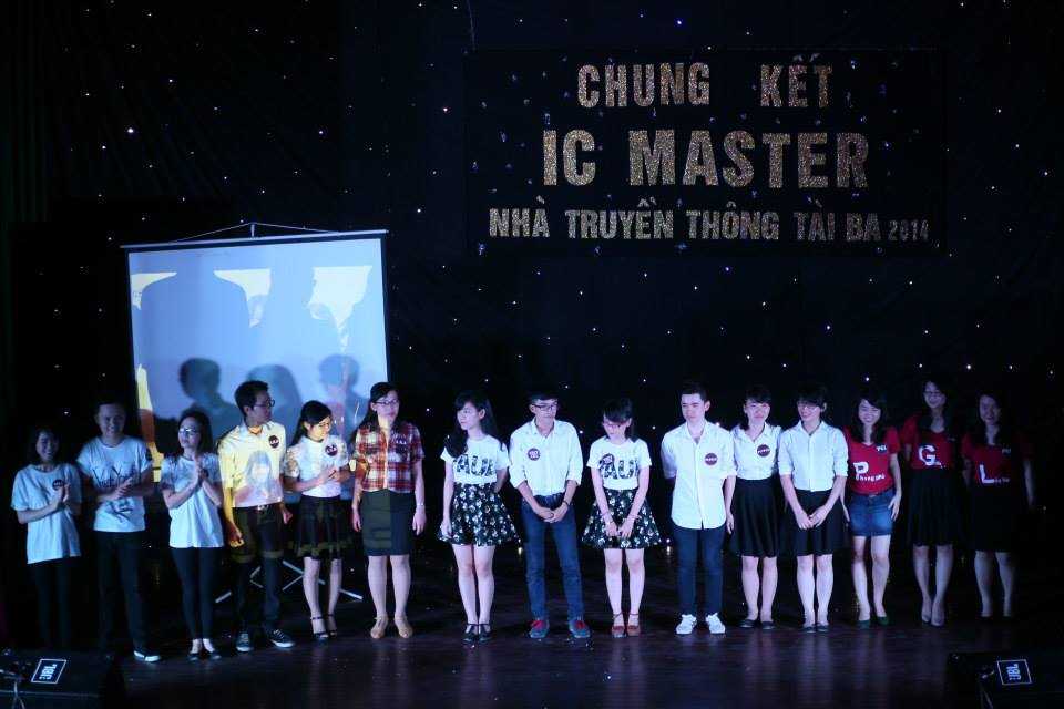 15 thành viên của 5 đội chơi đến từ các trường Đại học, Học viện tại Hà Nội: Vietyouth, ANA, Vietcul, PGL và Pepper.
