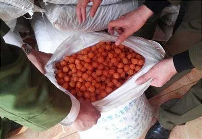 Cục Cảnh sát phòng chống tội phạm về môi trường, Bộ Công an lấy mẫu kiểm tra ngẫu nhiên mẫu xí muội và gửi đến Viện Vệ sinh y tế công cộng TP. HCM.