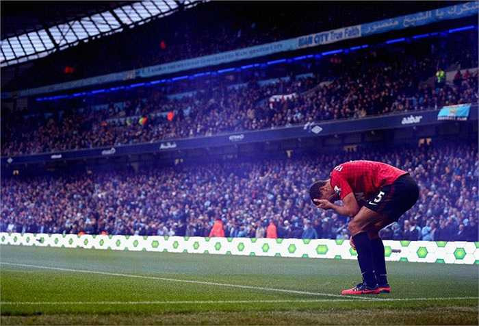 Mùa giải 2012-2013, Ferdinand bị đánh dấu hỏi lớn về phong độ. Tuy nhiên anh đã chứng tỏ mình vẫn có ích thế nào với Man Utd, đặc biệt là trong trận derby thành Manchester