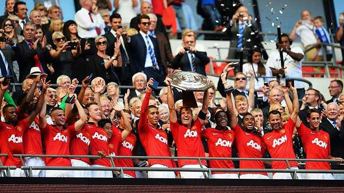 Danh hiệu cuối cùng của Ferdinand cùng Man Utd là Community Shield, với chiến thắng 2-0 trước Wigan