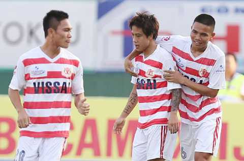 Trực tiếp trận chia tay Văn Quyến: V.Ninh Bình - Churchill Brothers