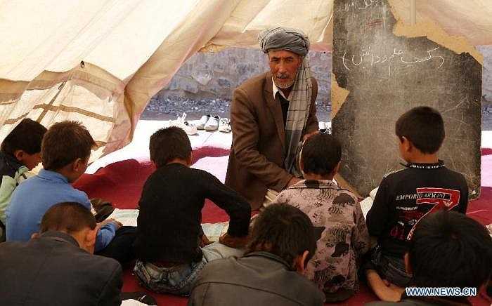 Đây là hình ảnh ở một lớp học dành cho các em học sinh nam.