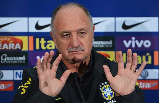 Dính nghi án trốn thuế, HLV Brazil chuẩn bị vào tù?