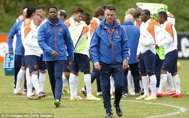 Tin sáng 16/5: Man Utd mất 'núi tiền' vì cup Châu Âu