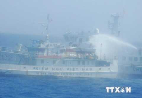 Trung Quốc, hung hãn, xâm phạm, chủ quyền, vùng biển, giàn khoan, Việt Nam, biển Đông