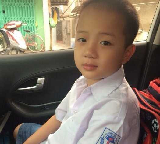 Cậu bé viết bài văn ngộ nghĩnh 'nhà em nuôi một ông bố'