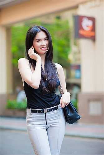 'Người ta toàn thấy diễn viên, ca sỹ mới nổi tiếng chứ mấy ai mà người mẫu nổi tiếng đâu, chỉ có Ngọc Trinh mới làm được điều này'.