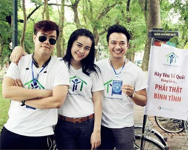 Một số nghệ sỹ trẻ đang sinh sống và làm việc tại Hà Nội cũng góp mặt tại sự kiện lần này.