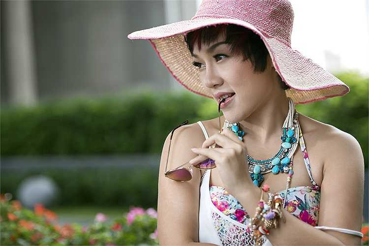 Trong tương lai, rất có thể Thái Thuỳ Linh sẽ tìm một bến đỗ cho cuộc sống riêng của mình. Cô cũng cần một bờ vai, một người bạn đồng hành dù khá mạnh mẽ, quyết đoán và độc lập.