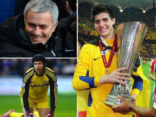 Courtois ra 'yêu sách' khiến Mourinho đau đầu