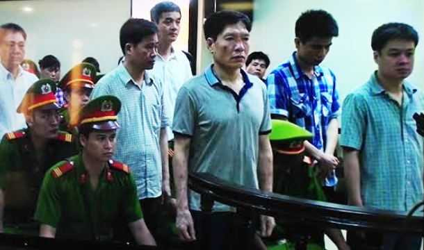 Cựu Đại tá Dương Tự Trọng được giảm 2 năm tù