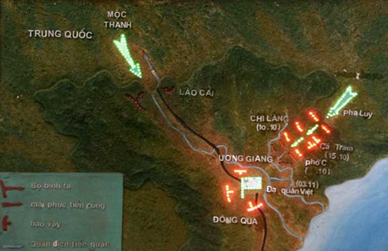 Sơ đồ trận Chi Lăng - Xương Giang năm 1427 của nghĩa quân Lam Sơn chống quân xâm lược nhà Minh. Khởi nghĩa Lam Sơn (1418-1427) do Lê Lợi lãnh đạo và kết thúc bằng việc giành lại độc lập cho nước Đại Việt và sự thành lập nhà Hậu Lê 