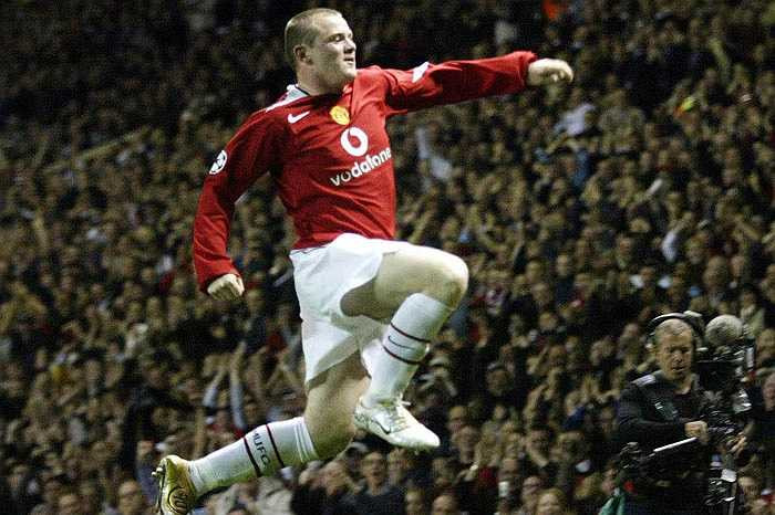 Kỳ tích này được Wazza lập khi mới 18 tuổi 335 ngày