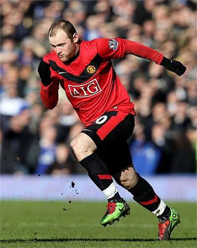 Mùa giải 2009-2010, Rooney chính thức thoát khỏi cái bóng của Ronaldo sau khi CR7 chuyển sang Real Madrid. Lập tức, R10 trở thành máy làm bàn của Quỷ đỏ