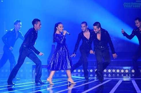 tuyet dinh tranh tai