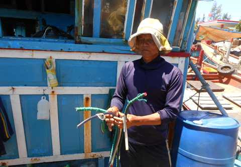 Ngư dân, Hoàng Sa, tàu cá, Trung Quốc, tấ công, cướp, Việt Nam