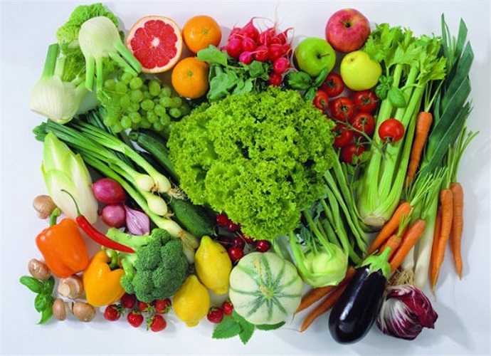 Các loại rau như rau chân vịt, bắp cải, bông cải xanh, cải xoong…chứa nhiều chất chống oxy hóa, cùng với rất nhiều vitamin như A, B, C, E, nhiều sắt nên rất tốt cho người thức đêm.