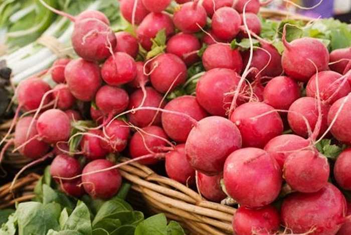 Củ cải đường được coi là sự lựa chọn hàng đầu bổ sung chất sắt giúp cải thiện tình trạng làn da xấu xí do thức đêm...