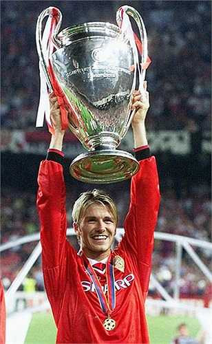 Sau đó, David Beckham đã được UEFA bình chọn là cầu thủ xuất sắc nhất Champions League mùa giải 1998-1999