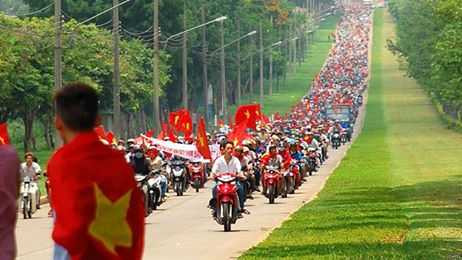 Nóng sáng 27/5: Giàn khoan Trung Quốc kích hoạt lòng yêu nước