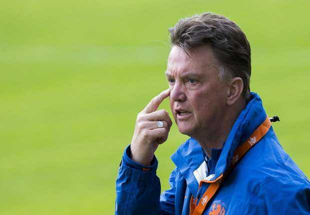Van Gaal học hỏi lối chơi của Atletico Madrid