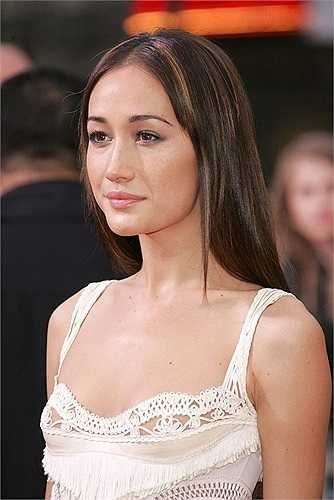 Không chỉ thành công với công việc người mẫu, Maggie Q còn từng là gương mặt nữ châu Á trẻ tuổi nhất lên bìa tạp chí Times (phiên bản châu Á) và được độc giả tạp chí uy tín Him bình chọn là Người phụ nữ tất cả đàn ông đều mơ ước.