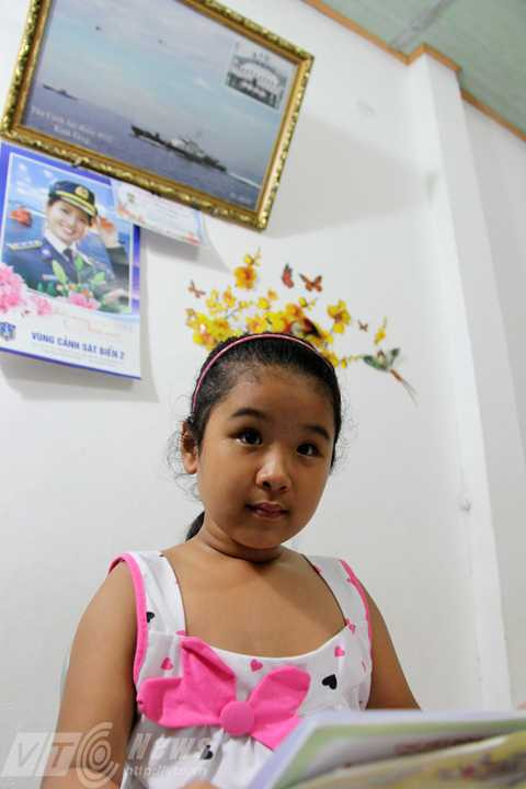 bài văn, xúc động, cảnh sát biển, con gái nhỏ, Việt Nam,