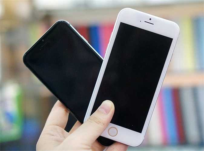 Mô hình iPhone 6 màu trắng đọ dáng với bản màu xám. 