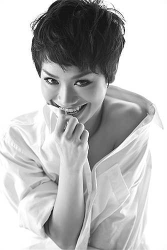 Được biết Trà My Idol sắp lên xe hoa với chú rể là đại gia kinh doanh chuỗi nhà hàng karaoke khá nổi tiếng ở TP.HCM.