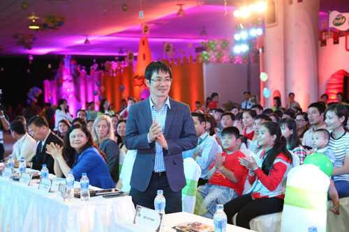 Xứ sở bụng khỏe thu hút 7000 gia đình trẻ đến vui chơi