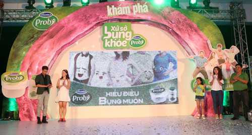 Xứ sở bụng khỏe thu hút 7000 gia đình trẻ đến vui chơi