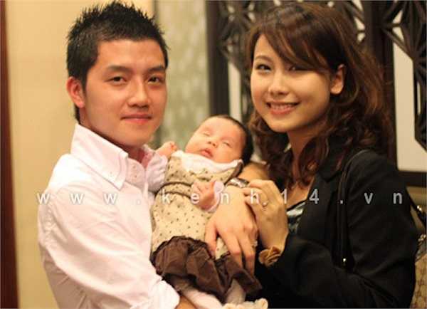 Khuôn mặt bầu bĩnh, đôi mắt to tròn là những nét đẹp Chun được thừa hưởng từ mẹ