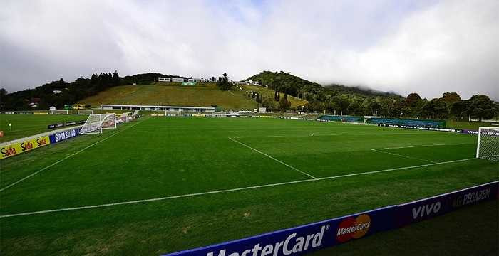 ĐT Brazil hiện đang đóng quân ở trung tâm huấn luyện quốc gia Granja Comary ở ngoại ô Rio de Janeiro.