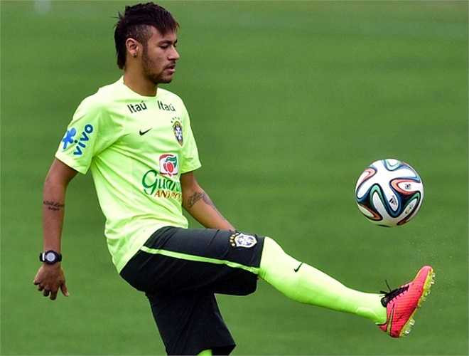 Tuy nhiên, Neymar và các đồng đội đều tỏ ra hứng khởi dù vừa trải qua một mùa giải mệt mỏi ở châu Âu.