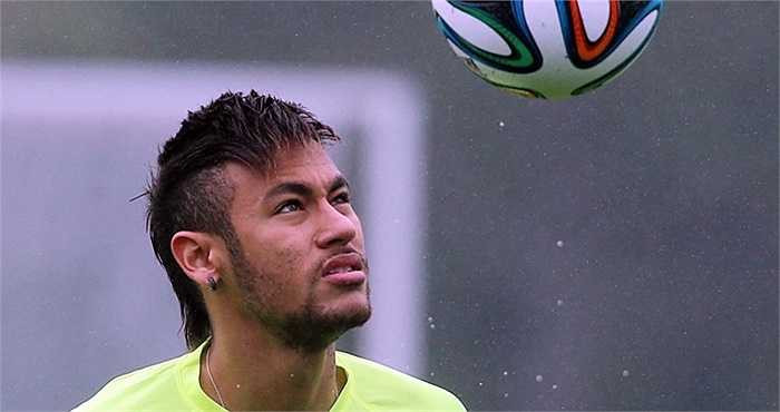 Kỳ vọng đặt lên vai Neymar tại World Cup lần này là rất lớn, bất chấp anh vừa có một mùa giải không thành công trong màu áo Barca.