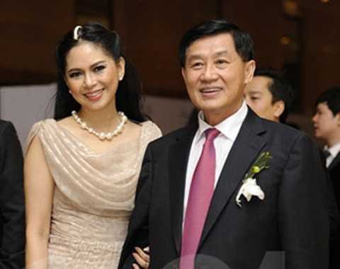 doanh nhân, đại gia, siêu giàu, vợ chồng quyền lực, tài chính, ngân hàng, bất động sản