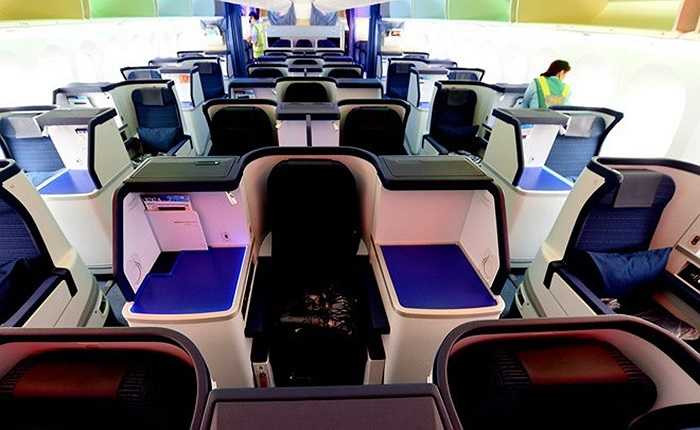 Khoang của 787 rộng hơn so với dòng 767 là 75cm.
