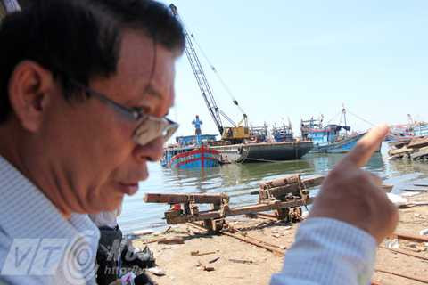 tàu cá, ĐNa 90152, trục vớt, kéo lên bờ, bị Trung Quốc, tấn công, đâm, Đà Nẵng, Việt Nam