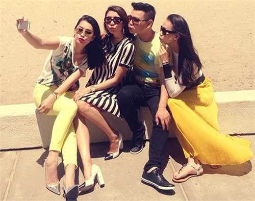 au khi hình ảnh thân mật của hai người được công bố, trên trang cá nhân, Dương Mỹ Linh cũng cập nhật một dòng trạng thái khá lãng mạn:''Người yêu mình nói là: Anh viết statut (status - PV) cho em đi... Viết gì giờ? Các tình yêu ngắm hình vậy nhé' và không quên ký tên BK ở dưới.