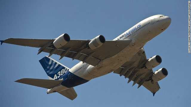 Năm 2007: American Airlines là hãng hàng không đầu tiên cung cấp chương trình hành khách thường xuyên với thẻ ưu đãi AAdvantage. 