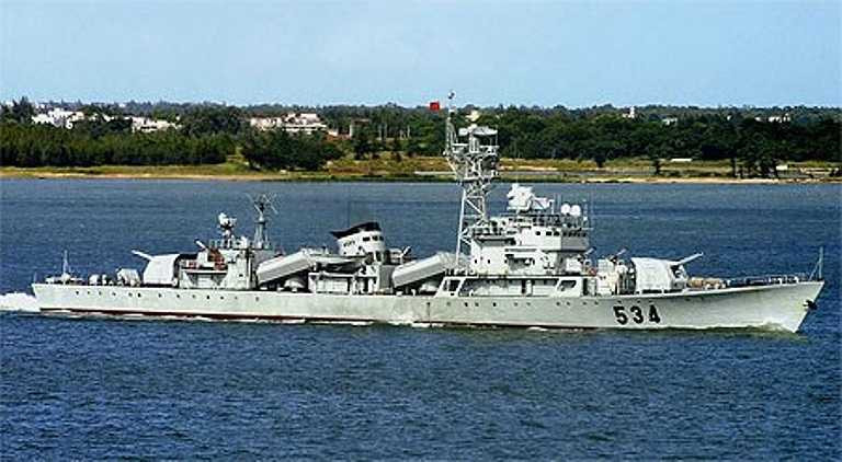 Theo số hiệu tàu được Cảnh sát biển Việt Nam công bố, đây chính là tàu hộ vệ tên lửa Type 053H1 (mã định danh NATO là Jiang hu-II, tức Giang Hồ II) là lớp tàu hộ vệ tên lửa đang phục vụ với số lượng lớn trong biên chế Hải quân Trung Quốc. 