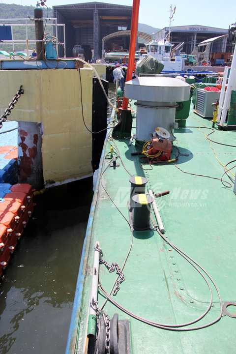 vết đâm, tàu cảnh sát biển, 2016, Trung Quốc, ngang nhiên, ngông cuồng, HD 981