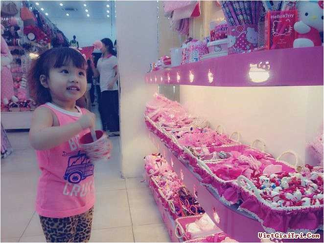 'Nghe con nói như vậy, người làm mẹ như tôi cảm thấy rất buồn và sợ con bị tổn thương.'