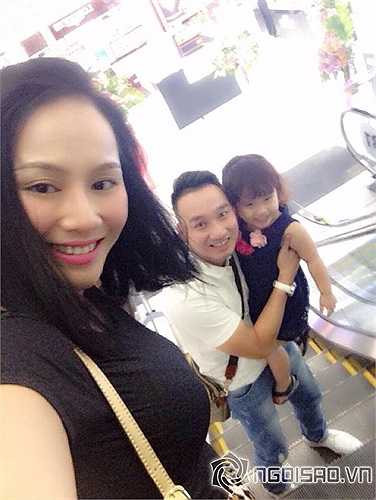 'Thành Trung cứ nghĩ là chúng tôi đã ly hôn rồi thì anh ấy có thể thoải mái đăng những hình ảnh thân mật với bạn gái mới lên trang cá nhân mà không cần suy nghĩ nhiều.'